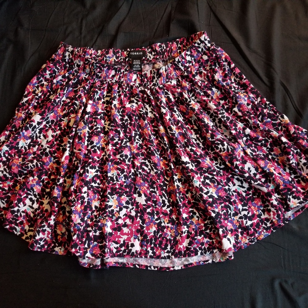 💖Sold💖Multicolored Mini Torrid Skirt💖Sold💖